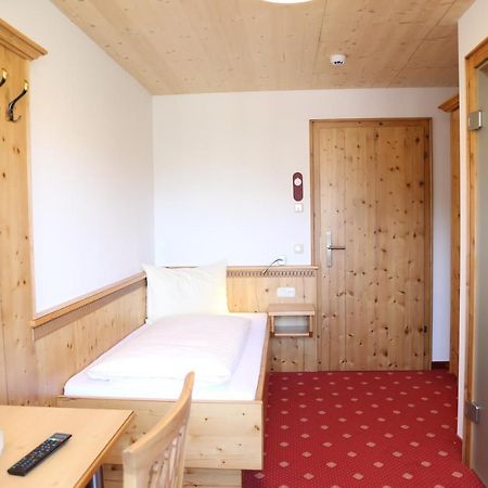Hotel Quehenberger Maishofen Bagian luar foto