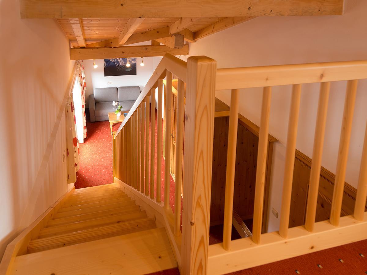 Hotel Quehenberger Maishofen Bagian luar foto