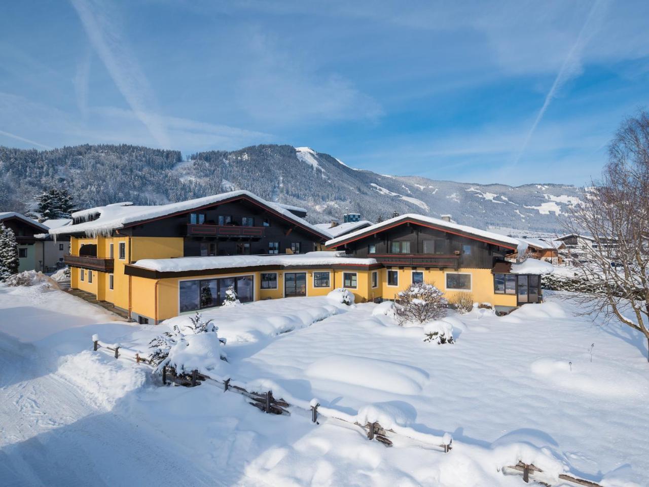 Hotel Quehenberger Maishofen Bagian luar foto